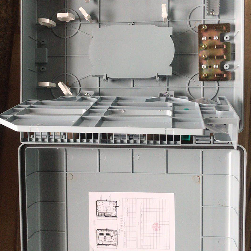 FTTH BOX 16 هسته ای در فضای باز جعبه توزیع فیبر 16 پورت با جعبه ترمینال تقسیم کننده 1x16 plc برای نصب روی دیوار و پایه